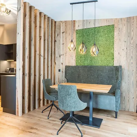 Modern Holiday Apartmán *